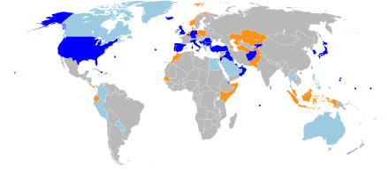 U.S. military presence around the world in 2007. As of 2013
, the U.S. had many bases and troops stationed globally. Their presence has generated controversy and opposition.
.mw-parser-output .legend{page-break-inside:avoid;break-inside:avoid-column}.mw-parser-output .legend-color{display:inline-block;min-width:1.25em;height:1.25em;line-height:1.25;margin:1px 0;text-align:center;border:1px solid black;background-color:transparent;color:black}.mw-parser-output .legend-text{}
More than 1,000 U.S. troops
100-1,000 U.S. troops
Use of military facilities US military bases in the world 2007.svg