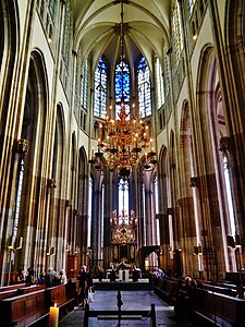 Utrecht Dom Sint Martin Innen Chor 01.jpg