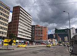 La avenida Ciudad de Lima hacia la calle 12