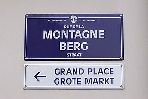 Bilingual signs in Brussels.