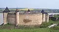 La fortalesa de Khotýn amb el riu a segon pla.