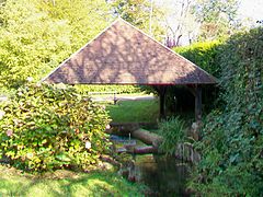 Lavoir, rue du Bail - rue de l’Église.