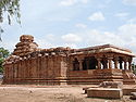 Jain Narayana temple at Pattadakal.JPG