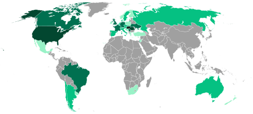 Hungarian people in the world.svg