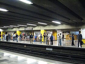 Quai de la ligne 9.