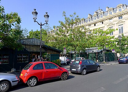 Place Louis-Lépine.
