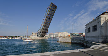 Puente de Tivoli.