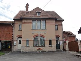 The town hall in Remennecourt