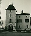 Schloss Sainte-Croix, aufgenommen im Jahr 1990