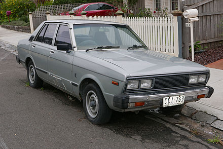 nissan stanza 1985 год