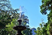 Springbrunnen im Jardim Botanico mit Blick auf Cristo Redentor