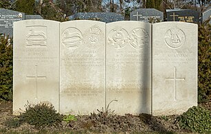 Tombe de soldats britanniques décédés en juillet 1918.