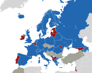 Um mapa colorido dos países da Europa