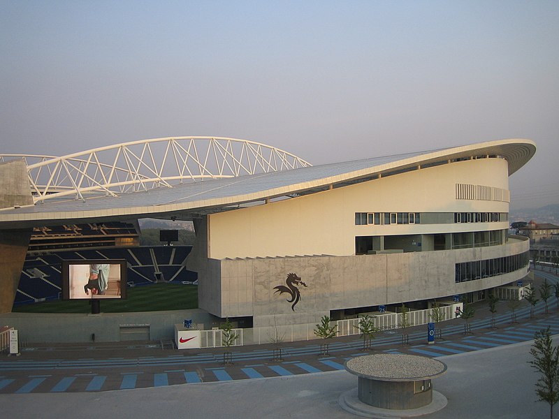 Imagem:Estadio do Dragao 20050805.jpg