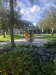 The Richter Library (background) with University Foote Green and the U Statue (foreground) on the University of Miami campus, November 2020 Foote Green.jpg