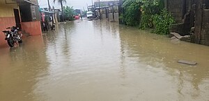 Flood in Douala. Inondation a Bonamoussadi.jpg