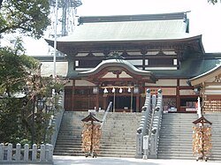 伊豫豆比古命神社拝殿