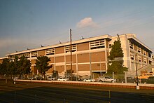 Los Angeles Hooper Heliport building.jpg