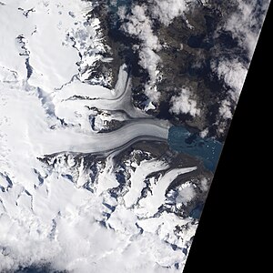 Der Neumayer-Gletscher im Jahr 2009 (NASA-Bild)