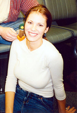 Nikki Cox vuonna 2000.