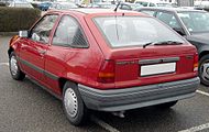 Der Opel Kadett E war in mehreren Varianten erhältlich: als Schrägheck mit Heckklappe, …