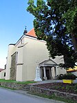 Overview of church of the Assumption in Rouchovany, Třebíč District.JPG