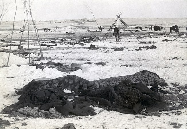 Battle of Wounded Knee, four bodies – US Library of Congress / Commons user Durova via Wikimedia Commons