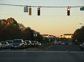 ジャーマンタウン中心街、メリーランド州道118号線とウィステリア・ドライブの交差点から眺める、2007年11月撮影