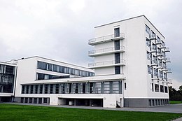 The student accommodation wing, Bauhaus Dessau building by Walter Gropius (1925-26) 6252 Dessau.JPG