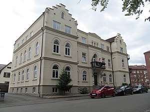 Flerbostadshus i Skövde, byggt 1904