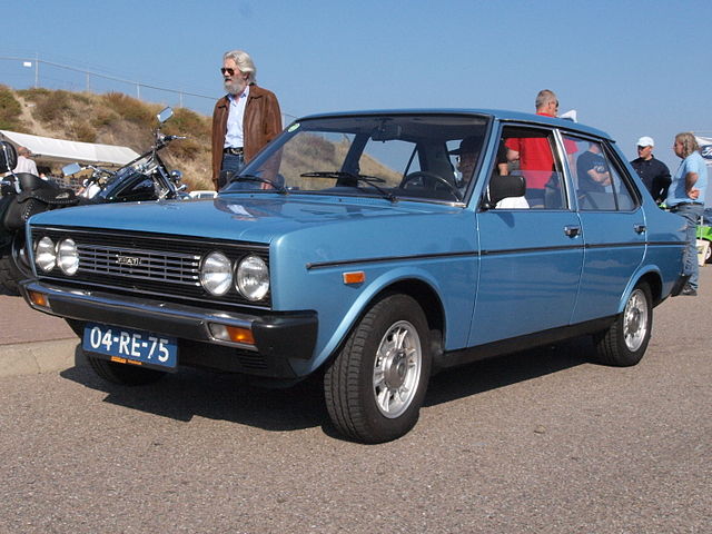 FileFiat 131 S Mirafiori 1600 dutch licence registration 04RE75 pic1