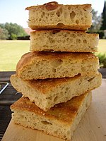 Focaccia con salvia (focaccia dengan daun sage)