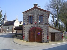 Photographie en couleurs d'un ancien bâtiment.