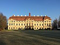 Schloss Měšice (Mieschitz) bei Prag