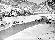 Cavalaria cruzando o Drin Negro