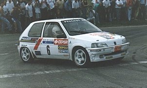 Sergio Vallejo en el Rallye Avilés 1995, con un 106 Rallye Gr.A.