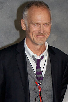 Alan Taylor vid premiären av Thor: En mörk värld (2013).