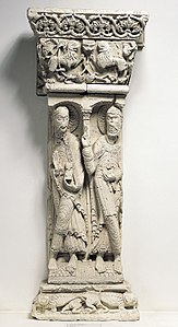 A column capital from the Romanesque cathedral (1120–1140)