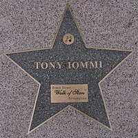 Бирмингемская аллея звезд Tony Iommi.jpg