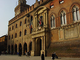 Bologne - Palazzo d'Accursio - photo Giovanni Dall'Orto 03/05/2005 2.jpg