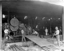 Plywood factory in Sabang off Sumatra, Dutch East Indies, image taken before 1927 COLLECTIE TROPENMUSEUM Interieur van de smederij van de Sabang Maatschappij TMnr 10020864.jpg
