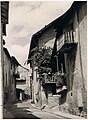 En 1955, Grande-rue avec ses maisons accolées.