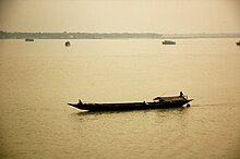 Fishing boats in Sundarbans.jpg