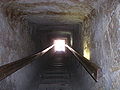 Vue de la descenderie de la pyramide d'Hénoutsen, épouse royale de Khéops