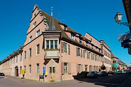 Maison de notable, anciennement commanderie de l'Ordre Teutonique, actuellement institution Saint-Joseph.