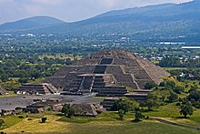 Pyramid of the Moon in Teotihuacan View of Pyramid of the Moon from Pyramid of the Sun, Teotihuacan.jpg
