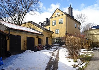 Yttersta Tvärgränd nr 10 (gårdshuset och uthuslängan).