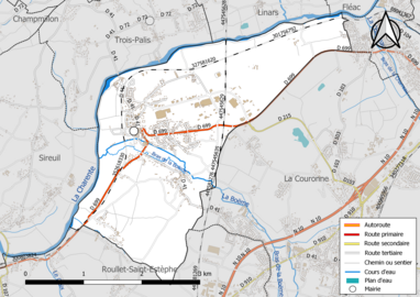 Carte en couleur présentant le réseau hydrographique de la commune