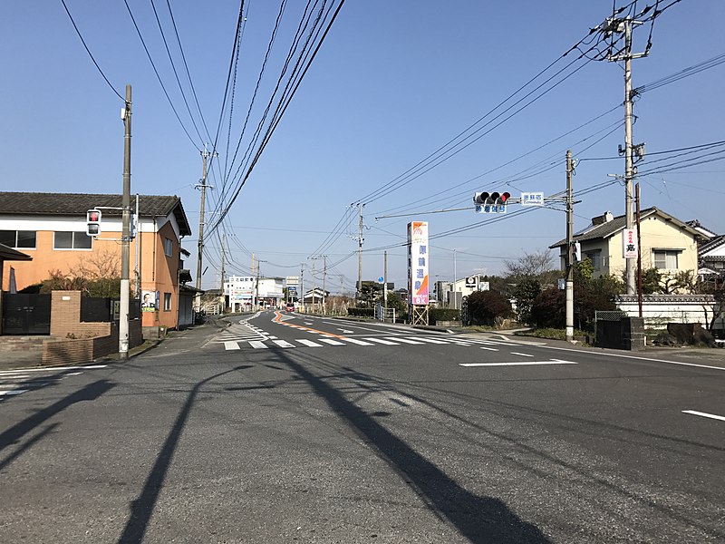 ファイル:Esonoshuku Crossroads 20170326-2.jpg