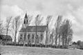 Zijaanzicht van de kerk in 1968